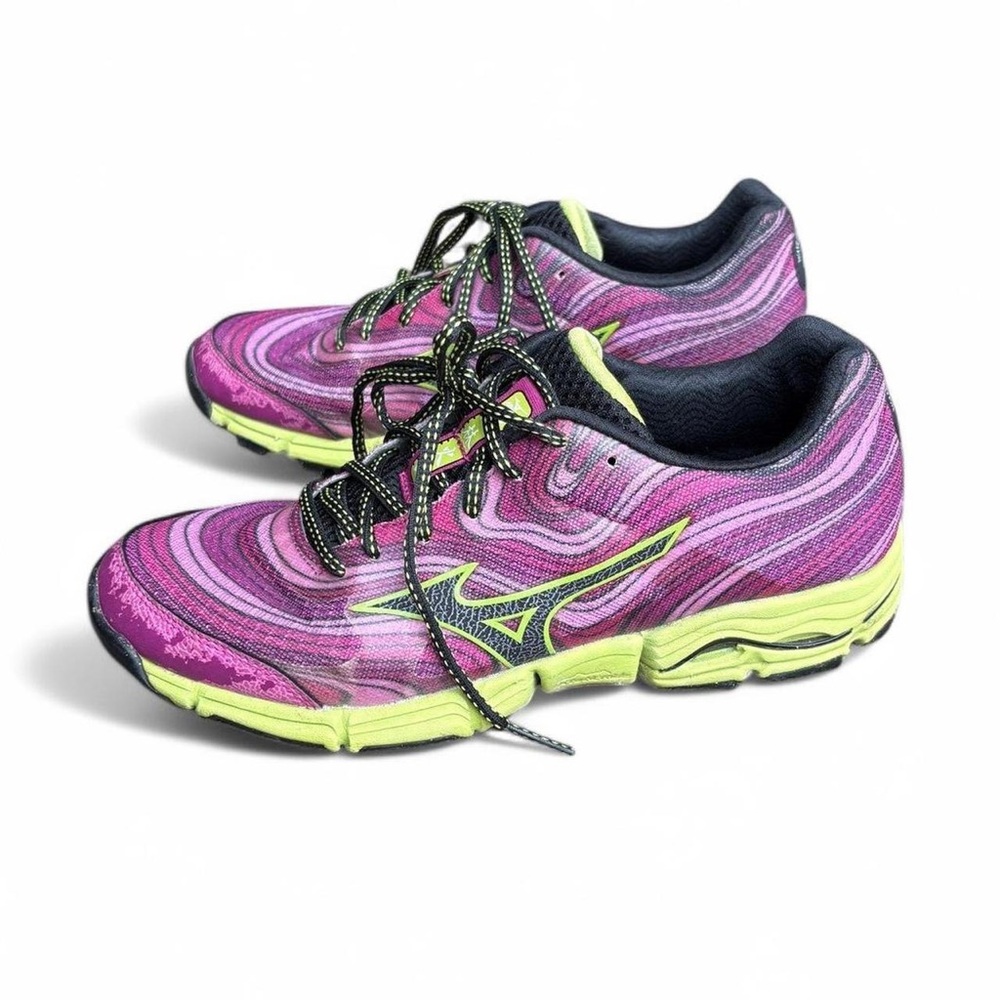 Mizuno Wave Kazan Shoes